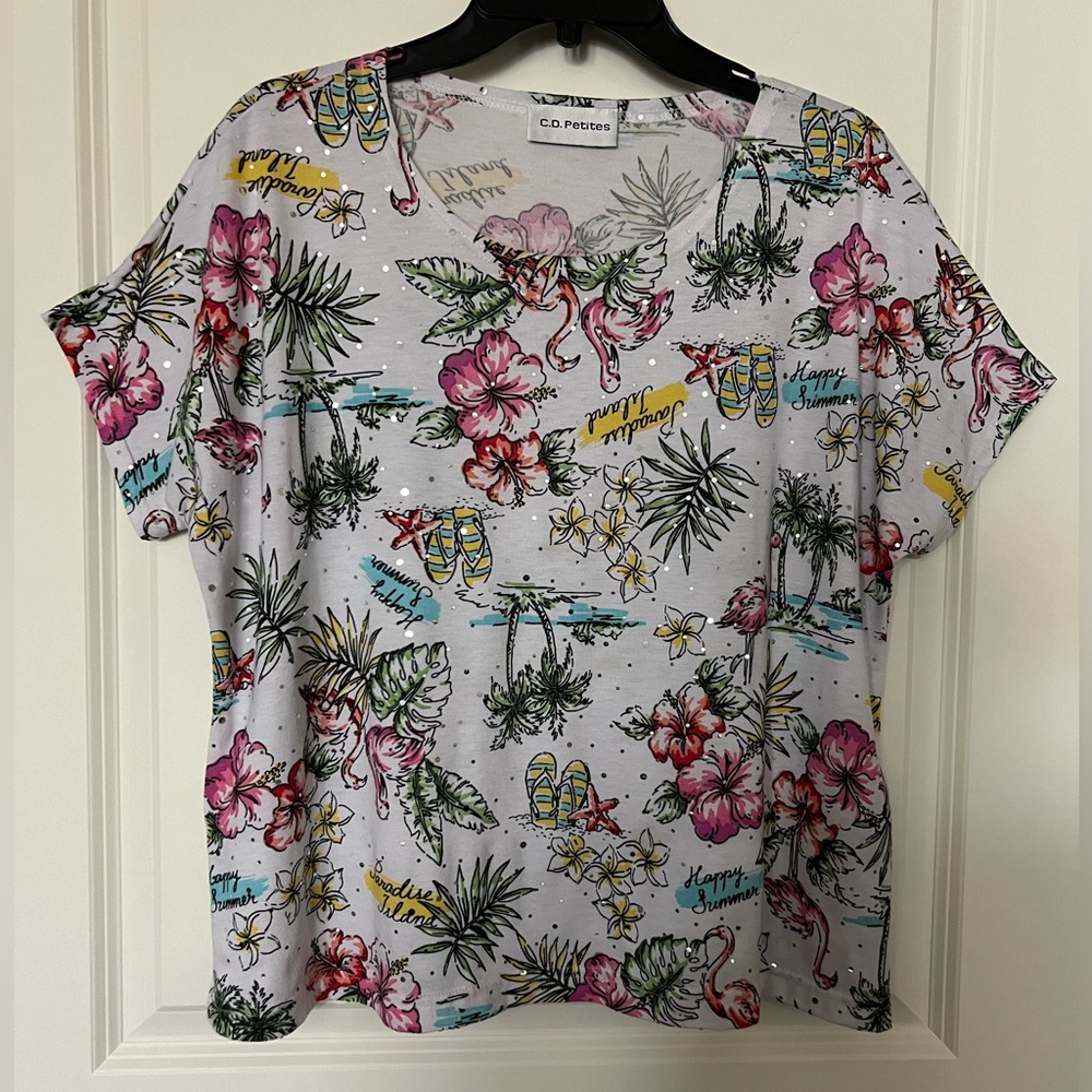 C D Petites Fun Top